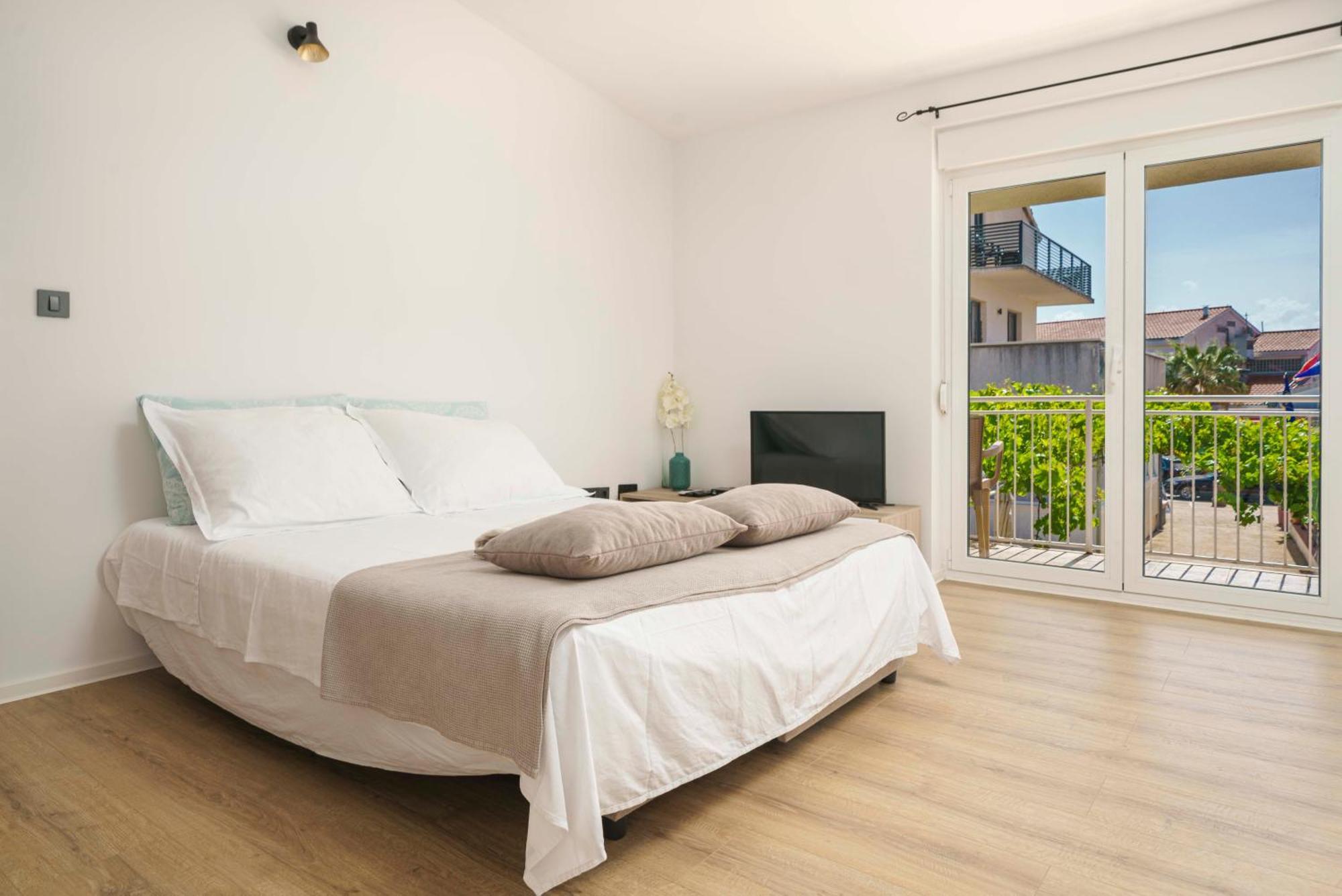 Apartments Vitis - City Centre - Free Parking 보디체 외부 사진